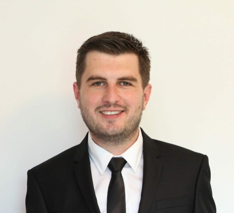 Utemeljitelj portala Brotnjo.info Nikola Nino Buhovac posthumno nagrađen za životno djelo