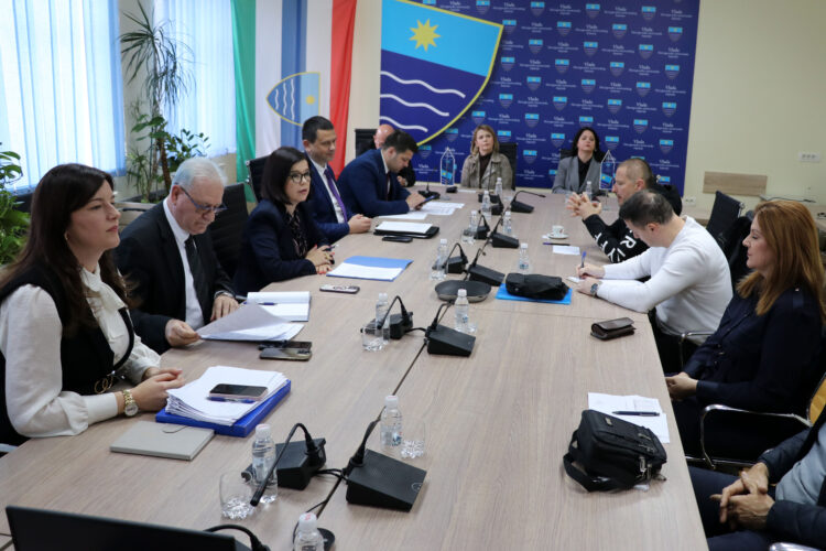 Vlada HNŽ-a: Sastanak sa sindikatima zdravstvenih djelatnika