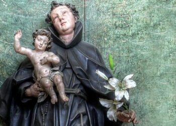 “Ako tražiš čudesa, moli se svetom Anti” – Molitve za bolesnu osobu i za obraćenje grešnika