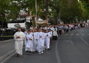 (FOTO) ŽUPA KRISTA KRALJA ČITLUK: Svečanom procesijom proslavljen blagdan Tijelova