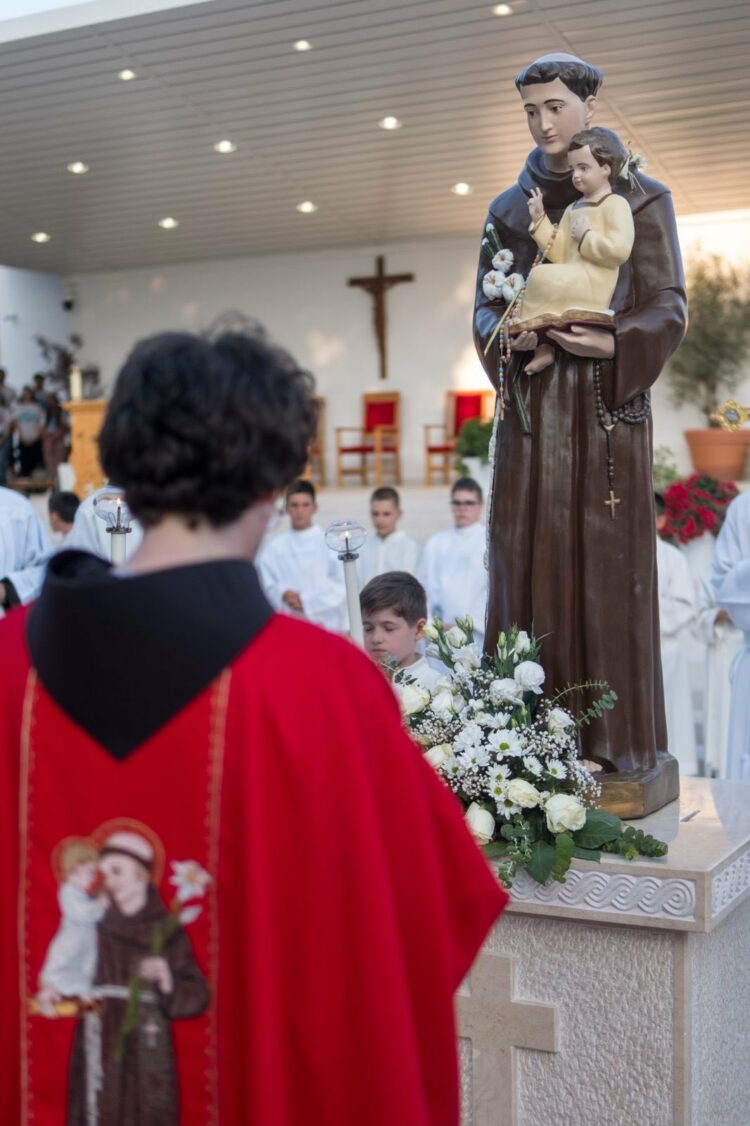 Veliki broj hodočasnika uputit će se danas i sutra prema Humcu – Vozači se mole za dodatan oprez!