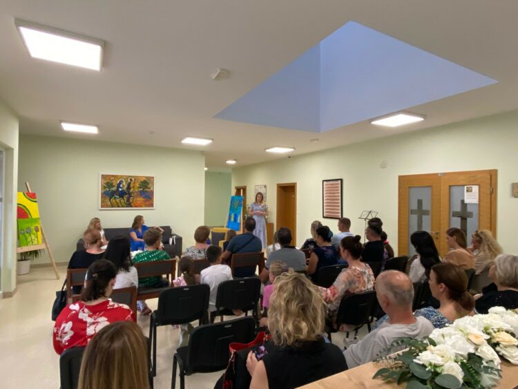 Edukacijsko-rehabilitacijski centar “Sveti Josip Radnik”: Održana promocija knjige “Satkana krila”