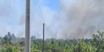VIDEO: Požar u Ljubuškom i dalje aktivan