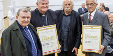 Hrvatski general-pjesnik Ivan Tolj priprema novu knjigu pjesama