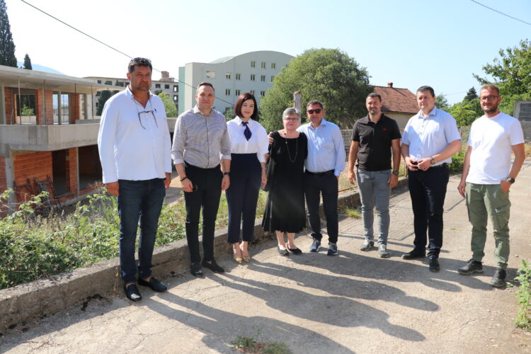 Vlada HNŽ: Buhač i Kordić obišli radove na objektu novog dječjeg vrtića u Rodoču – Evo kako bi trebao izgledati!