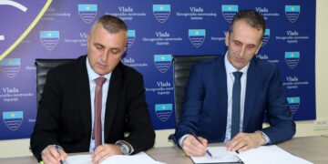 Vlada HNŽ-a: Današnjim potpisivanjem ugovora aktivira se gotovo 1,4 milijuna km za lokalne ceste u HNŽ-u