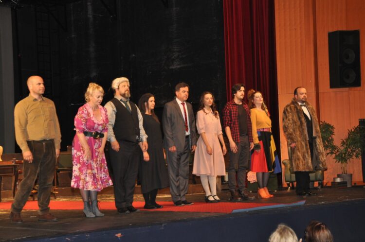 (FOTO)Mostarsko proljeće 2025: Ansambl Narodnog pozorišta RS-a iz Banje Luke publici je u Kosači ispričao priču o Razbijenom krčagu