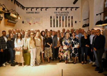 Kako globalni trendovi oblikuju domaće tržište: Gospodarstvenici o digitalnoj trgovini u BiH