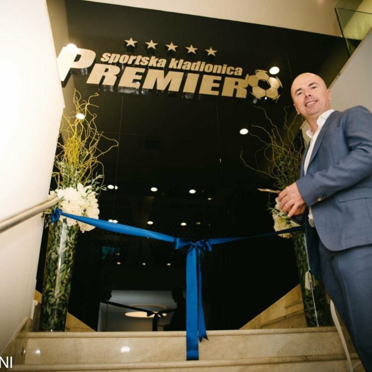 Vlasnik Premier kladionice i ove godine nagradio radnike za godišnji odmor