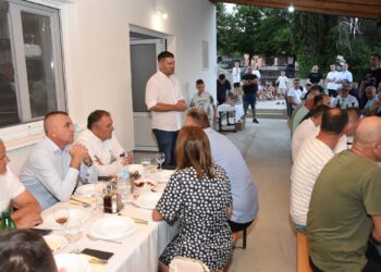 Otvoren Dom kulture Čerin