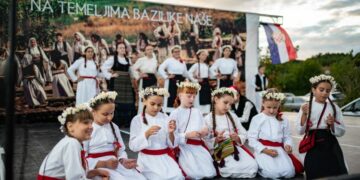 U Mokrom održana 14. manifestacija „Na temeljima bazilike“