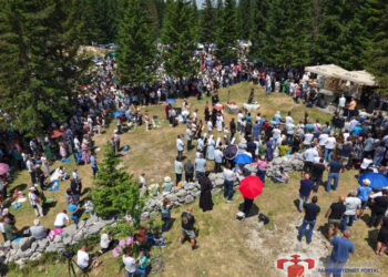 VIDEO: Tisuće vjernika na Kedžari proslavilo Divin dan