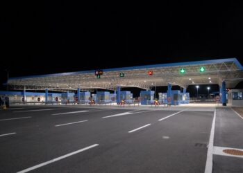 MUP RH: Djeca mogu putovati u inozemstvo bez suglasnosti roditelja