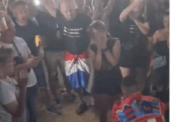 VIDEO: Mladić zaprosio djevojku na Thompsonovu koncertu