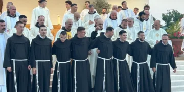 Osmorica novaka Hercegovačke franjevačke provincije položila prve zavjete – Među njima četiri Brotnjaka