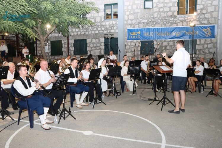 HKUD “Seljačka sloga” Trebižat proslavilo 100 godina uz veliki koncert i Trebižatsku večer
