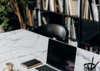 Umjetna inteligencija – Oduzima li AI radna mjesta?