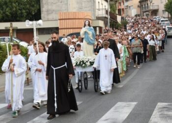 Čitluk: Na uočnicu svetkovine Velike Gospe održana procesija