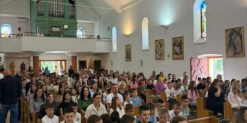 Župa Čerin: Početak nove školske godine i blagoslov učenika
