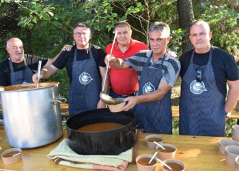 Tradicionalna lovačka večer u Čitluku: 15 lovačkih pušaka kao nagrade na tomboli!