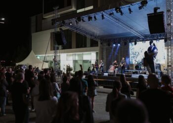 Dani berbe grožđa: Zoster, Terra Slaves i Pancelot nastupili na “Večeri mladih”