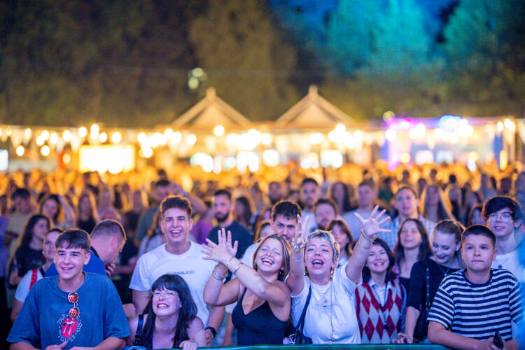 Matija Cvek, TBF i Vesna Pisarović nastupaju na Moba Street Food Festivalu