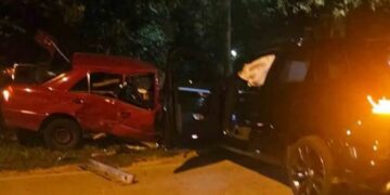 U prometnoj nesreći kod Mostara teško ozlijeđene tri osobe, među njima i boksač Damir Beljo