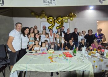 FOTO: Zora Vučić iz Gornje Blatnice proslavila 99. rođendan