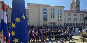 Vlada RH: 9,5 milijuna eura za projekte i programe od interesa za Hrvate u BiH