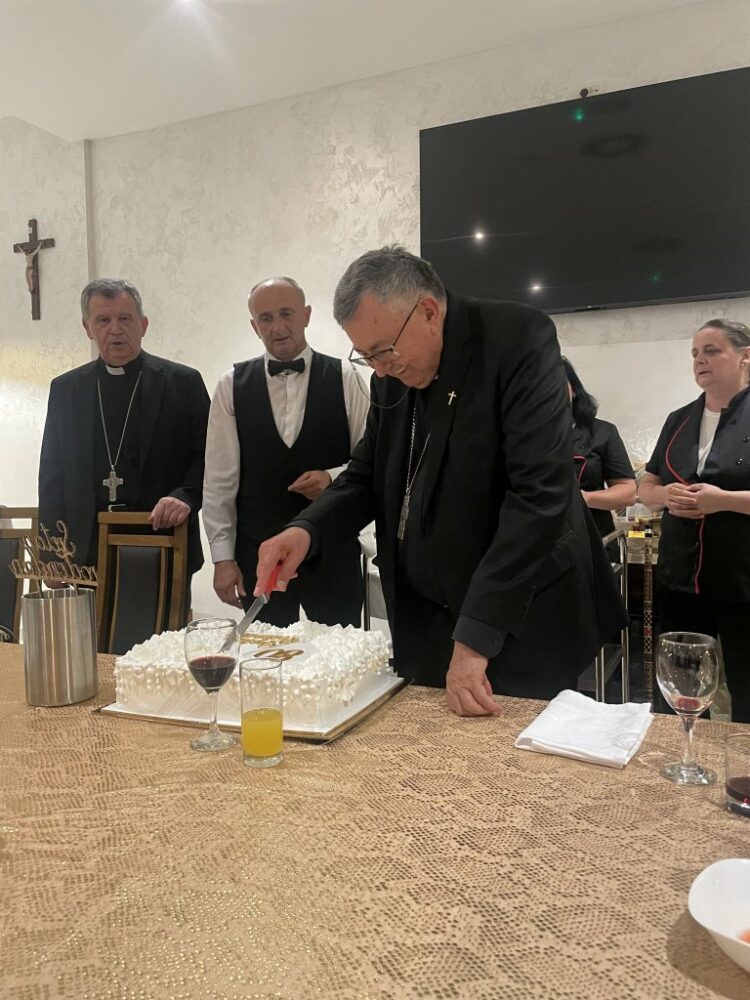 Kardinal Vinko Puljić proslavio 80. rođendan
