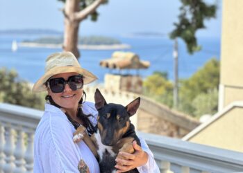 Veterinarski kutak: Kućna ljekarna za ljubimce – što ponijeti na put?