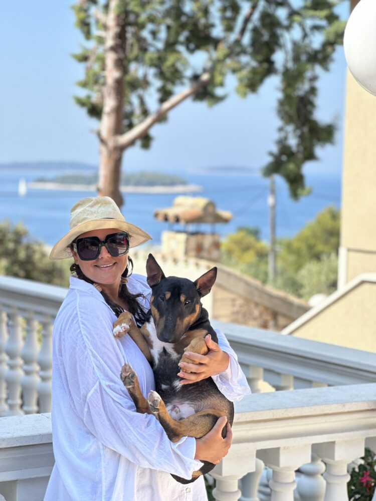 Veterinarski kutak: Kućna ljekarna za ljubimce – što ponijeti na put?