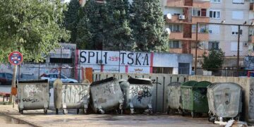 Nastavlja se čišćenje mostarskih ulica: Jučer odvezeno 200 tona otpada