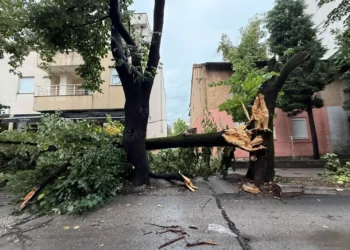 Nevrijeme u Mostaru uzrokovalo veliku materijalnu štetu
