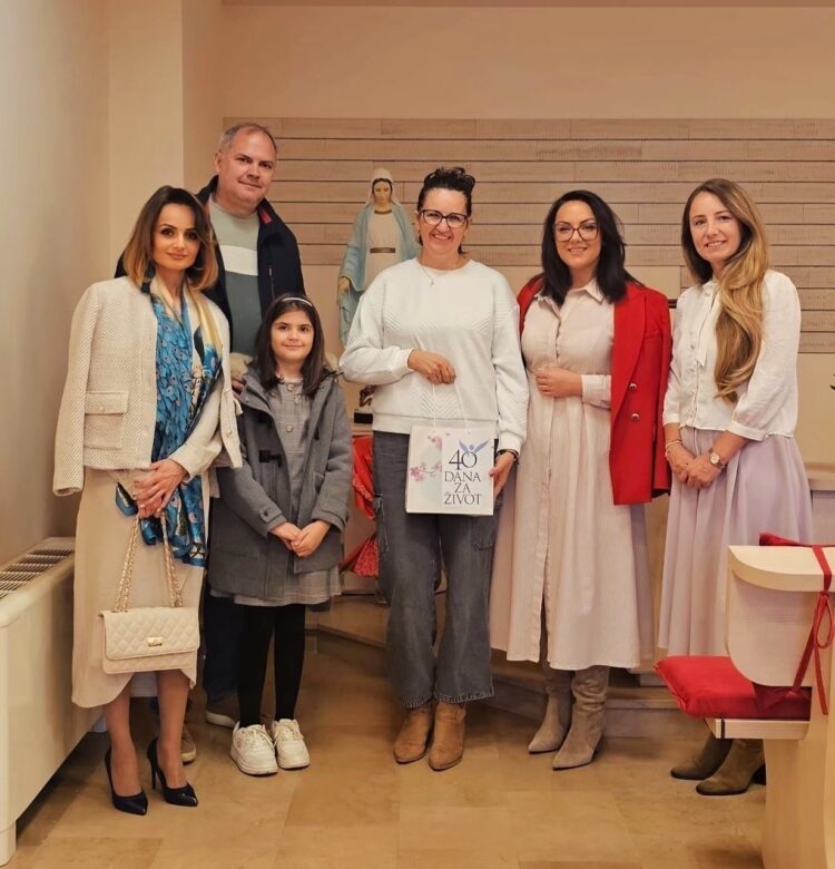 Inicijativa „40 dana za život Mostar” donirala je slikovnice za novu dječju knjižnicu u SKB Mostar