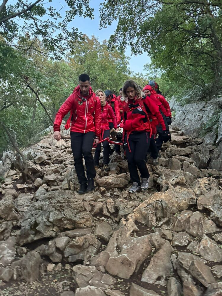 Uspješna akcija HGSS-a Čitluk-Međugorje na brdu Križevac
