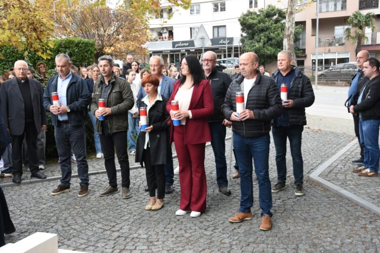 Odana počast poginulim i umrlim braniteljima Brotnja