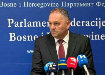 Tomislav Martinović poručio: “Što prije otvoriti raspravu kako izaći iz blokada koje su zaustavile investicije”