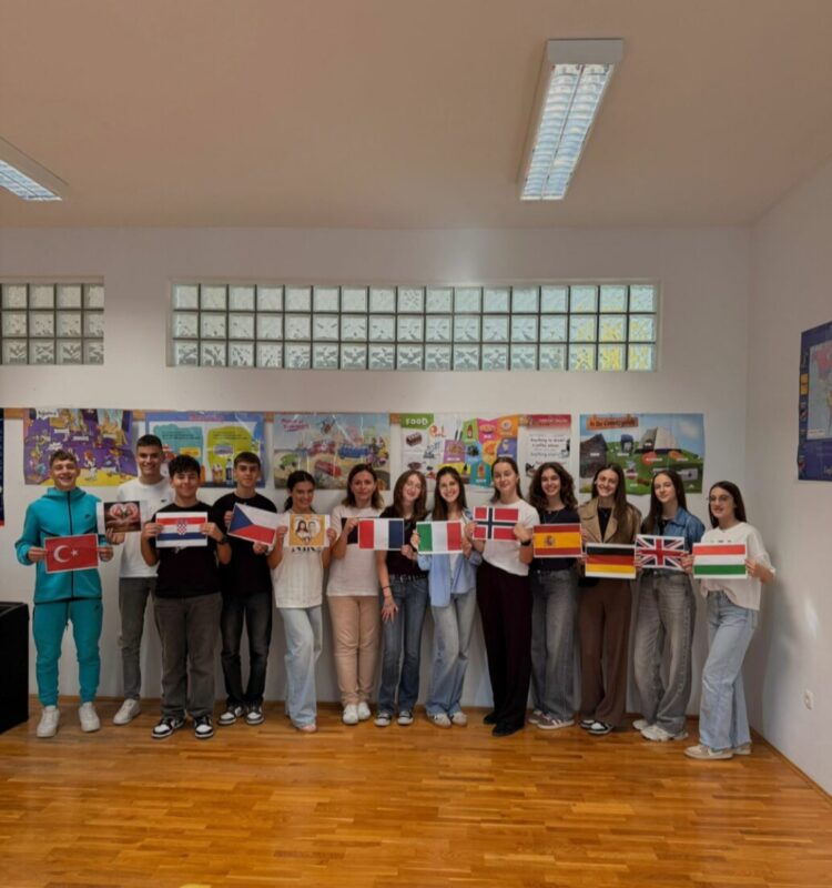 Učenici SŠ dr.fra Slavka Barbarića obilježili Europski dan jezika