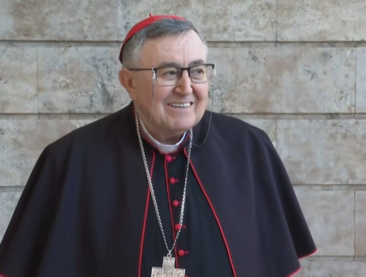 Kardinal Puljić o značenju blagdana Svih Svetih i Dušnoga dana