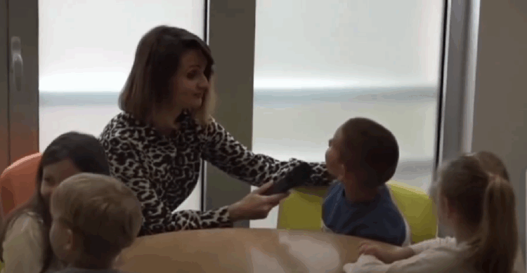 Ljubavni problemi malog Ante iz Mostara: “Trebaš se presvući u dobru košulju i farmerke!”