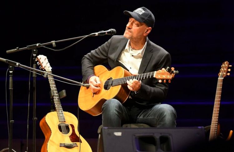 Vlatko Stefanovski slavi 50 godina karijere u H.D. H.S. Kosača: “Volim doći u Mostar, to je jedan čaroban grad”