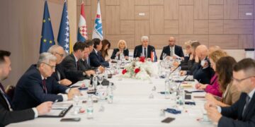 Održana 24. redovita sjednica Predsjedništva HDZ-a BiH: HDZ BiH nastavlja čuvati stabilnost i predvoditi europski put BiH