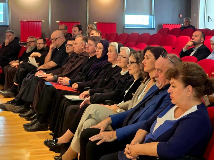 Održana konferencija „Sva stvorenja slavu Tvoju kazuju“ o (su)odgovornosti vjerskih zajednica za zaštitu okoliša