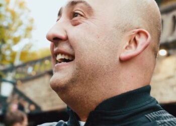 (VIDEO) Fra Antonio Šakota među navijačima Zrinjskog u Mainzu: “Ovo je lijek, vidjeti nas ovoliko ovdje”