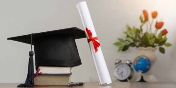 Privatni fakultet iz Mostara kažnjen zbog nezakonite prodaje diploma