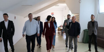 Buhač s ministrima u Neumu: “Nastavljamo ulagati u naš biser na obali”