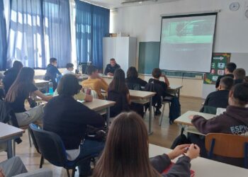 MUP HNŽ: U Mostaru održano edukativno predavanje o nasilju među mladima i odgovornosti maloljetnika