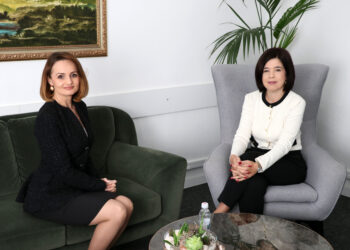 Vlada HNŽ-a: Predsjednica Buhač podržala projekt opremanja knjižnica na dječjim odjelima SKB-a Mostar