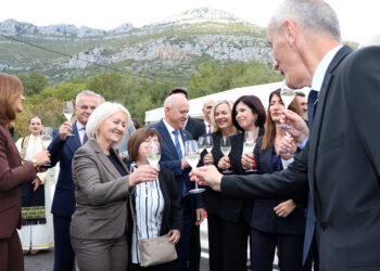 Otvaranje ceste od Zavale do RH nastavak je snažnog prometnog razvitka Hercegovine